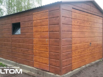 Garaż 4x5m | dwuspadowy | drewnopodobny – szeroki poziomy trapez