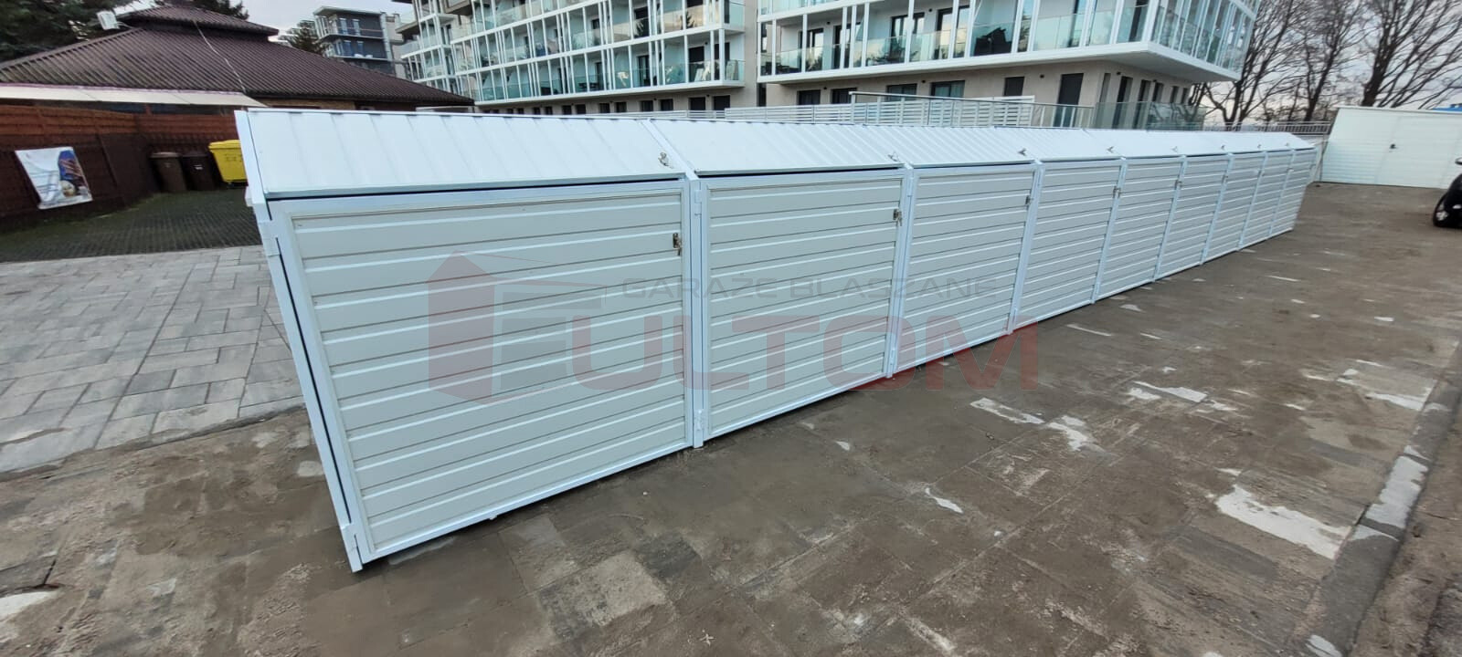 3daec3b8-e015-42e7-b3db-81a422b85536